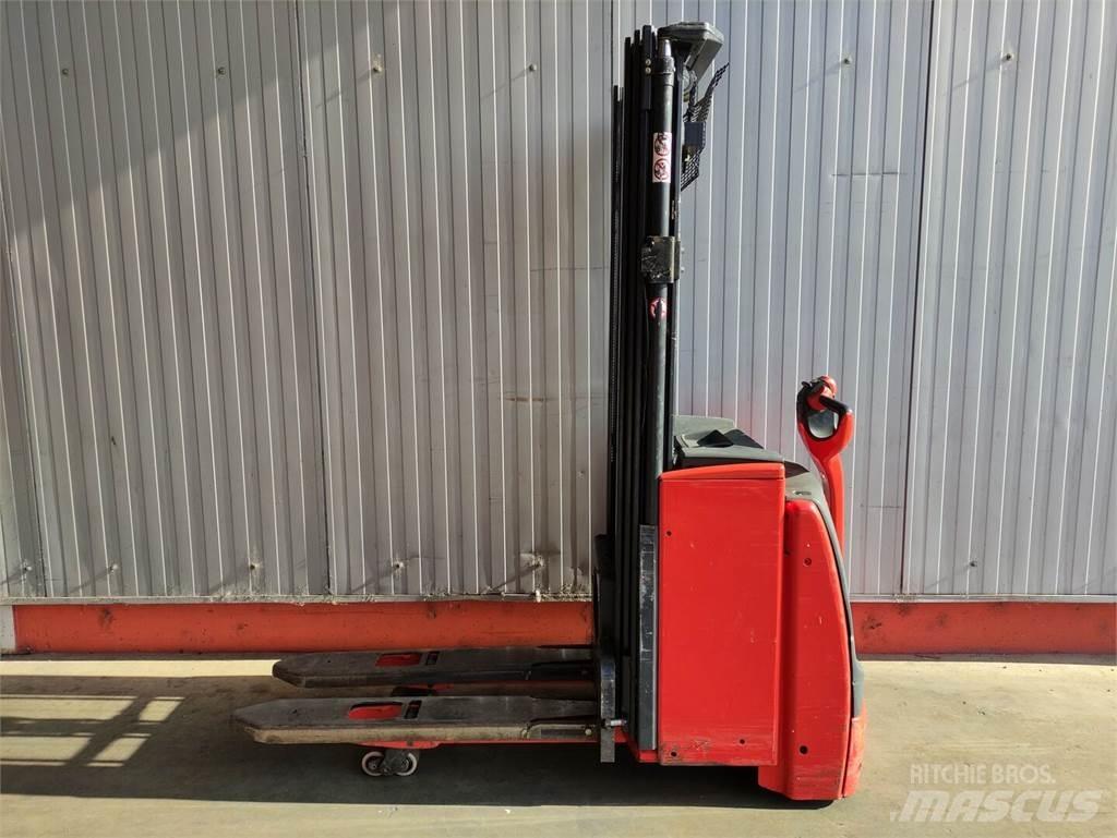 Linde L14i-1173 Meeloop stapelaar