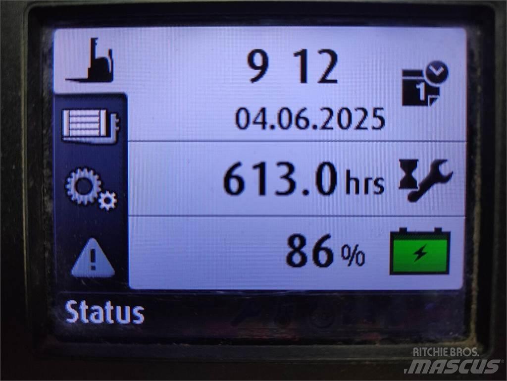 Linde L14i-1173 Meeloop stapelaar