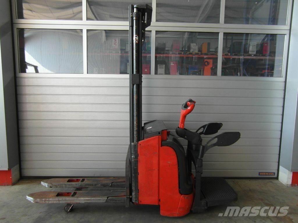 Linde L16APi-372 Meeloop stapelaar