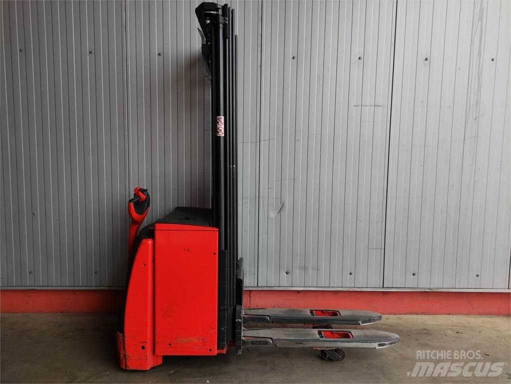 Linde L16i-1173 Meeloop stapelaar
