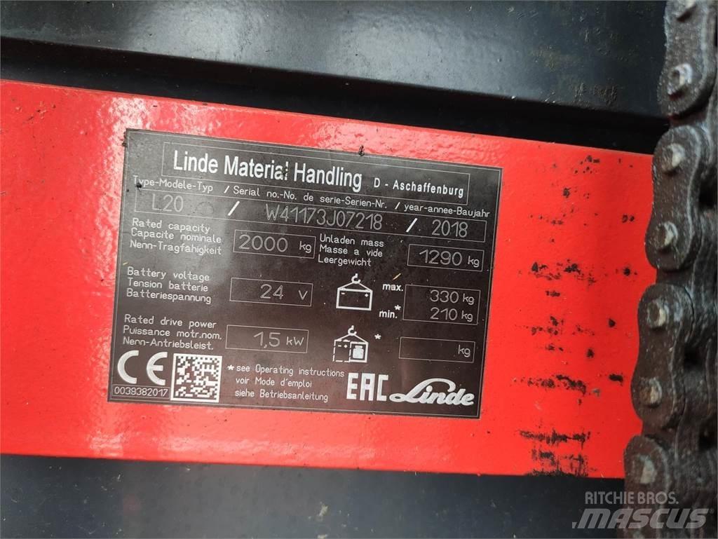 Linde L20i-1173 Meeloop stapelaar