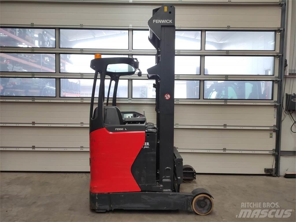 Linde R14-01-1120 Reachtruck voor hoog niveau