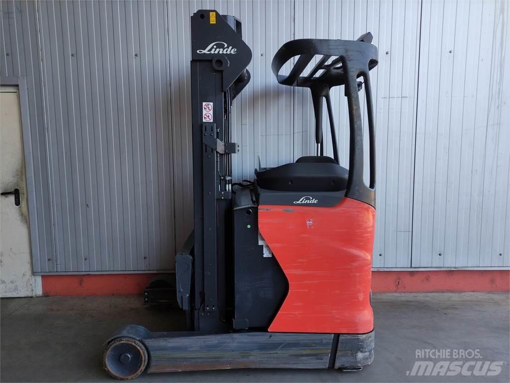 Linde R16N-01-112 Reachtruck voor hoog niveau
