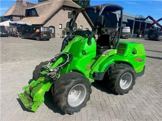 Avant 745