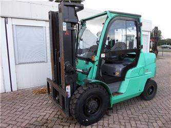 Mitsubishi FD45NT