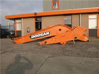 Doosan DX225LC-3 & DX225LC-5