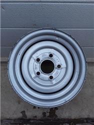  Misc. Silver trailer rim