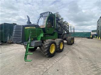 John Deere 1110G