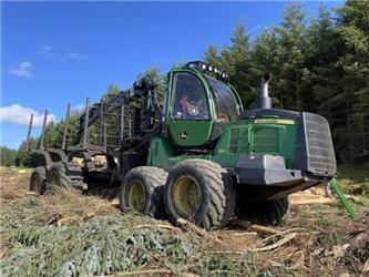 John Deere 1110G