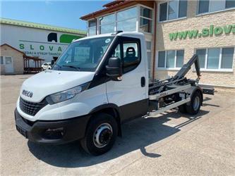 Iveco 70C18 for containers 4x2 EURO 6 vin 435