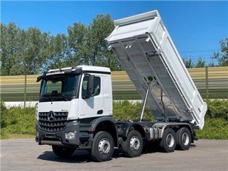 Mercedes-Benz 4142 8X4 Euromix EMT 3-Seiten-Kipper