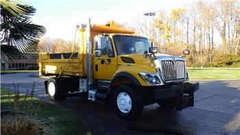 International 7400