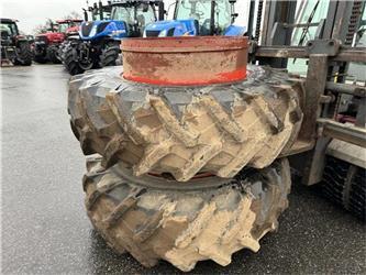 Pirelli 20.8 R38