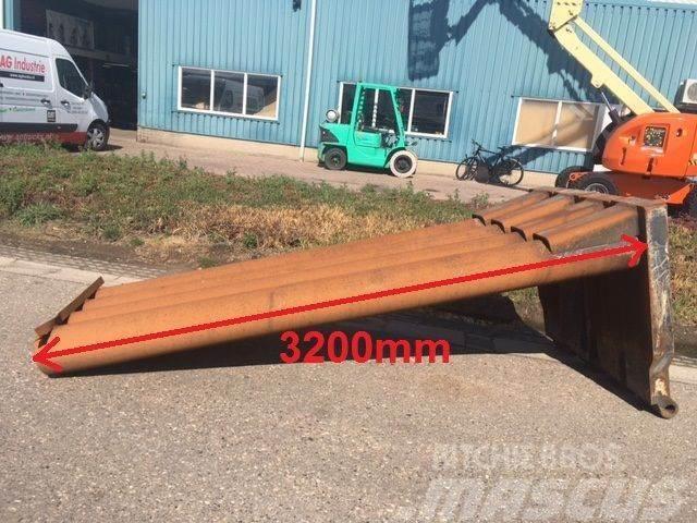  Diversen 3200mm Coil lifting boom Anders