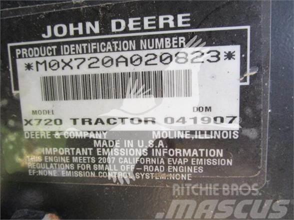 John Deere X720 Rijmaaiers