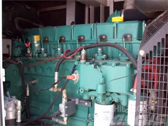 MultiQuip WHISPERWATT NGA150SSPUL Diesel generatoren
