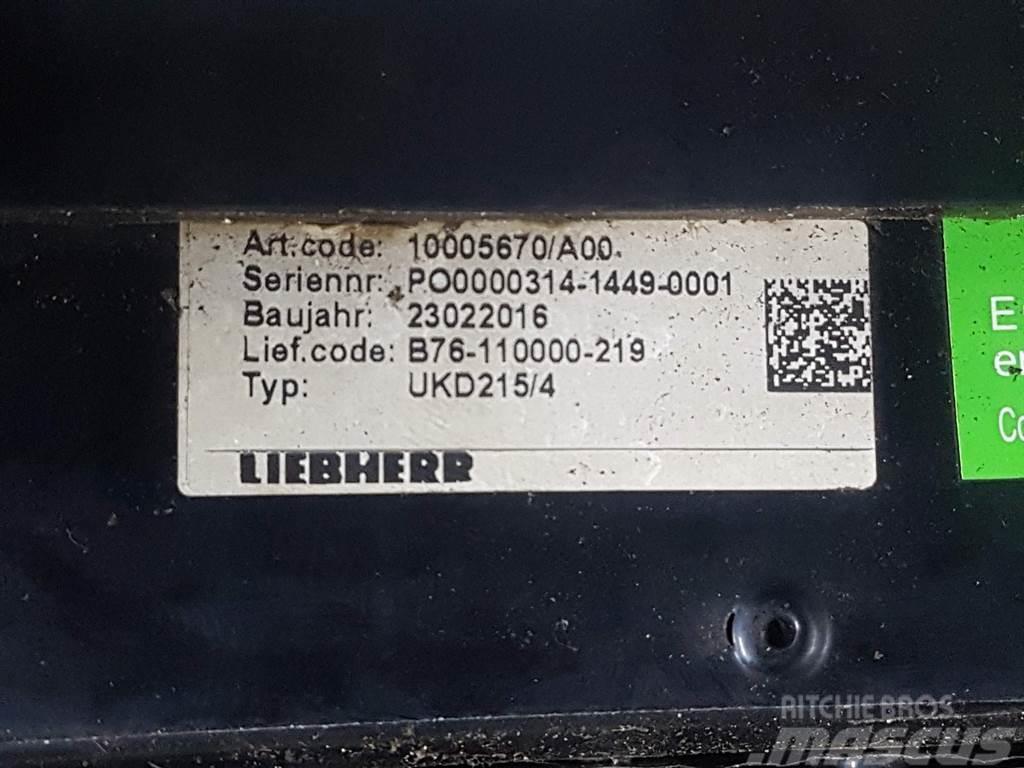Liebherr A934C-10005670-UKD215/4-Airco condenser/Koeler Chassis en ophanging