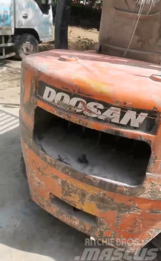 Doosan D30S Diesel heftrucks