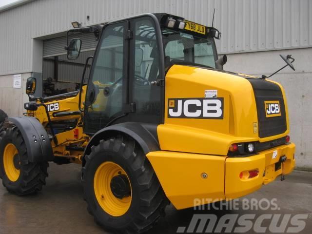 JCB TM 320 S Verreikers voor landbouw