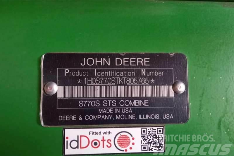 John Deere S770 Anders