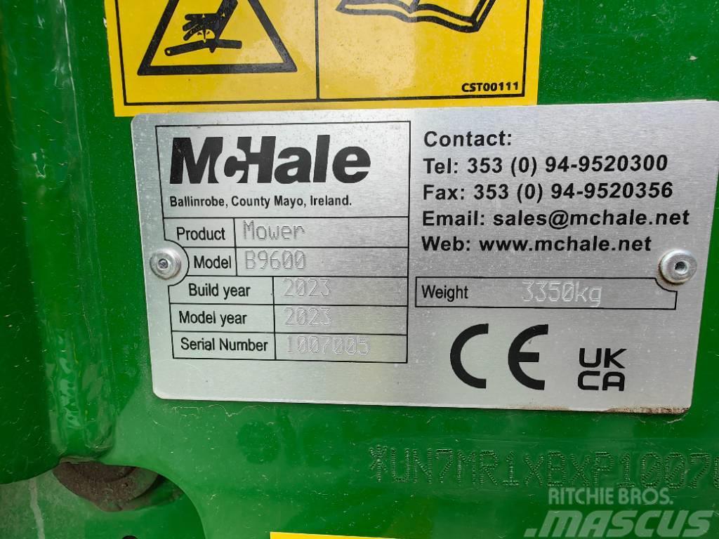 McHale ProGlide B9600 Maaikneuzers