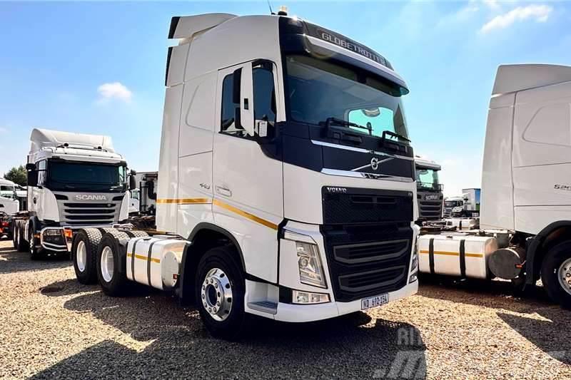 Volvo FH440 Globetrotter 6x4 T/T Anders