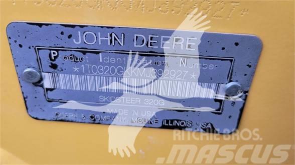John Deere 320G Schrankladers