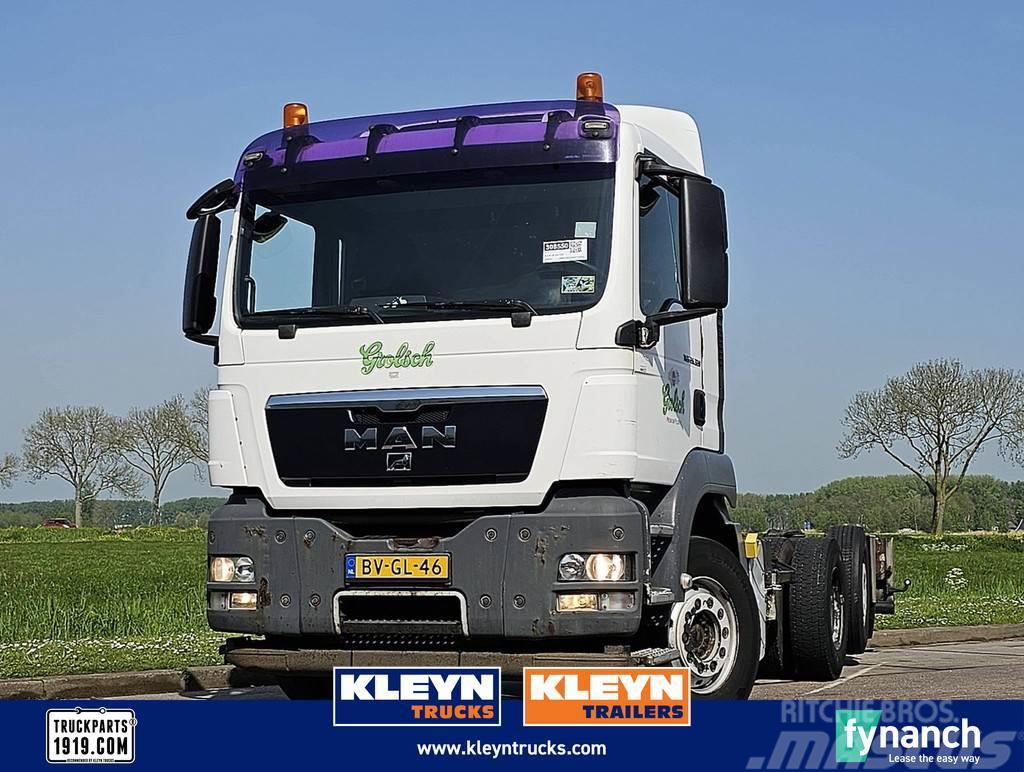 MAN 26.320 TGS Chassis met cabine