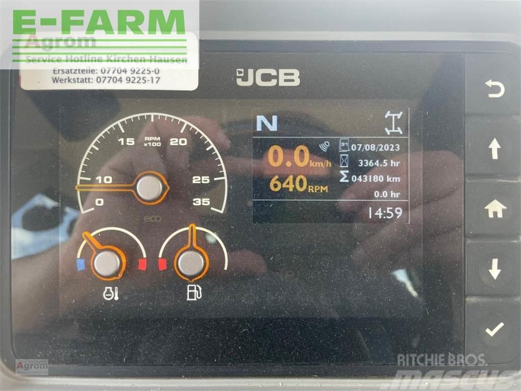 JCB fastrac 4220 Tractoren