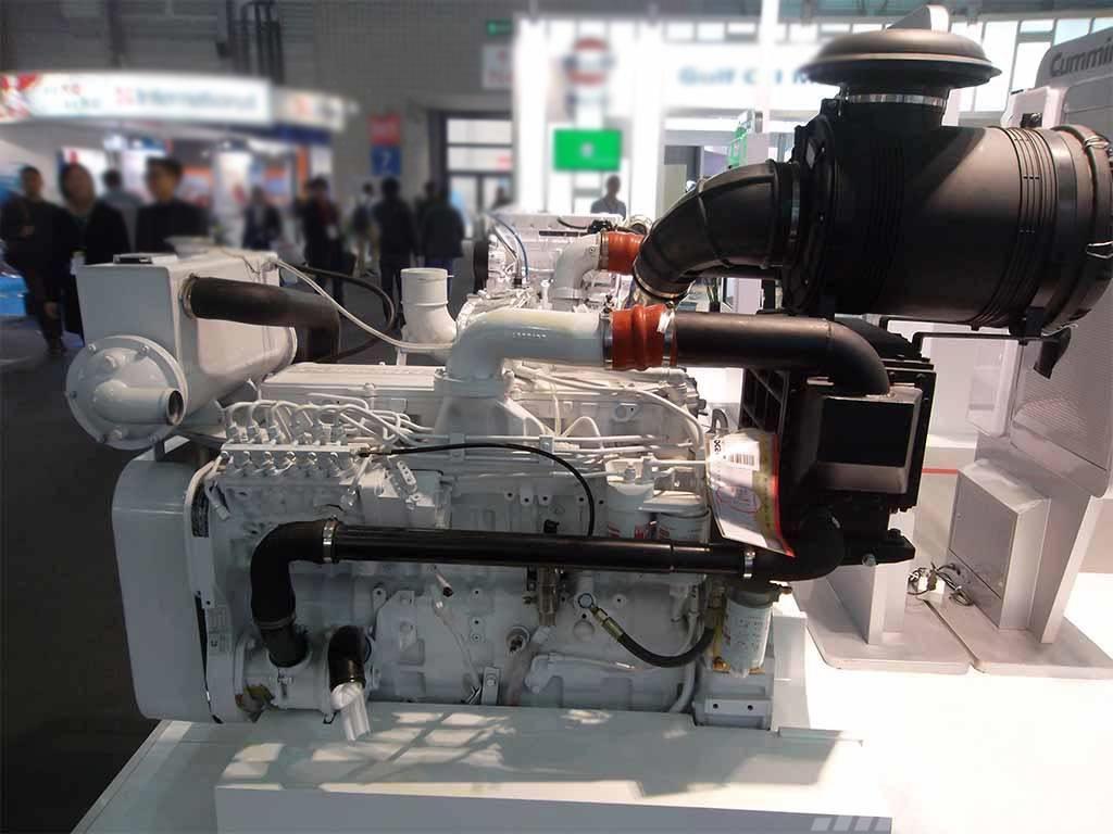 Cummins 4BTA3.9-GM55 55kw marine auxilliary motor Scheepsmotoren