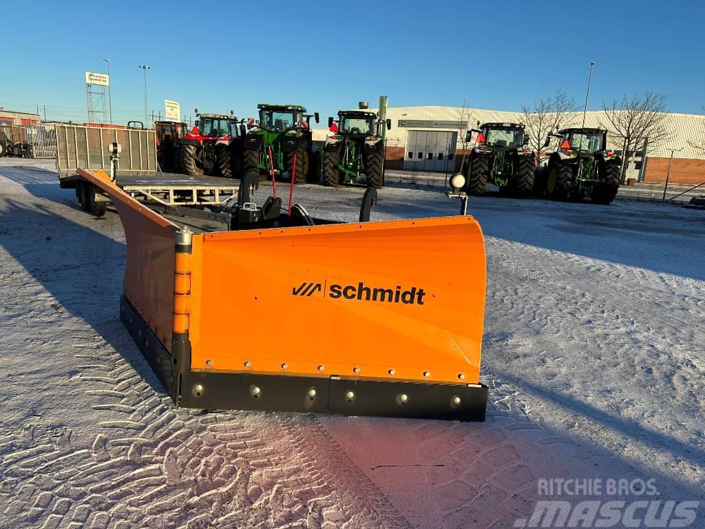 Schmidt KLV- 32 Sneeuwschuivers en -ruimers