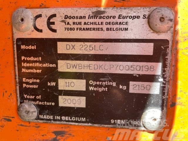Doosan DX 225 LC Rupsgraafmachines