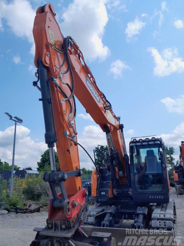 Doosan DX 140 LCR/V-5 Crawler excavators