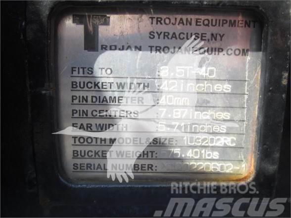 Trojan 42 NEW TROJAN HYDRAULIC TILT DITCHING BUCKET Bakken
