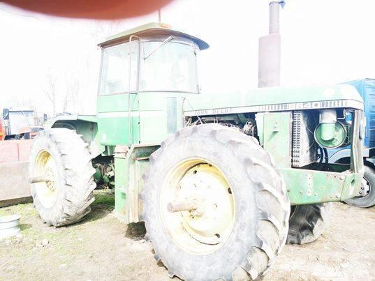 John Deere 8640 1982r Tractoren