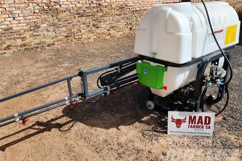  Other New Agromaster mounted boom sprayers Gewasverwerking en opslagmachines - Overigen