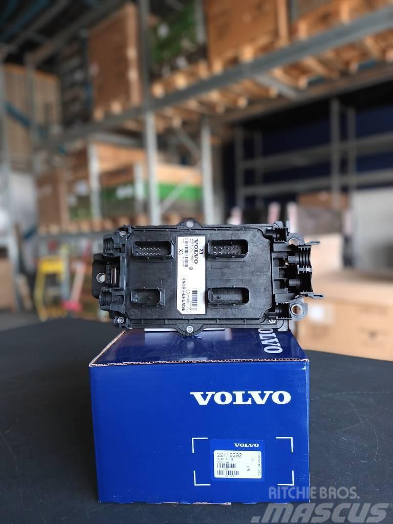 Volvo CONTROL UNIT 22119392 Elektronik