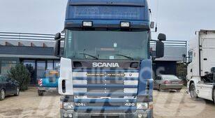 Scania 420 Vlakke laadvloer met kraan