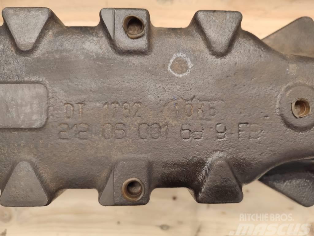 New Holland Bridge scabbard 21206001689 New Holland LM 435 Chassis en ophanging