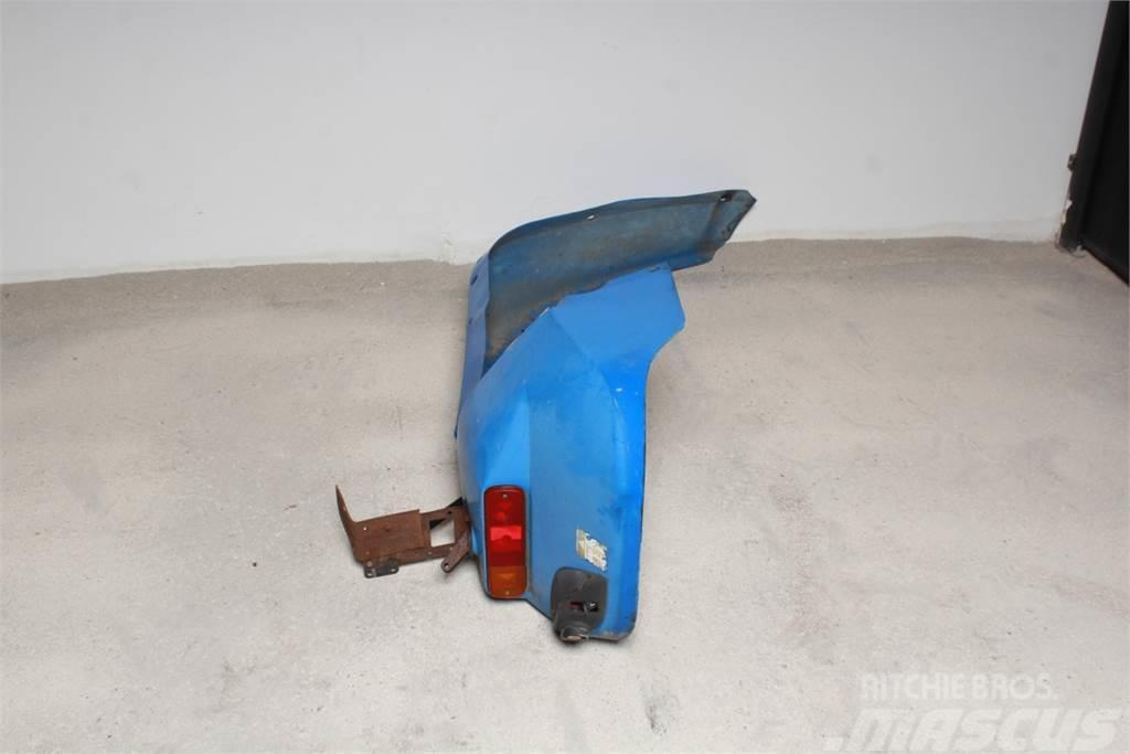 New Holland TM190 Rear Fender Chassis en ophanging