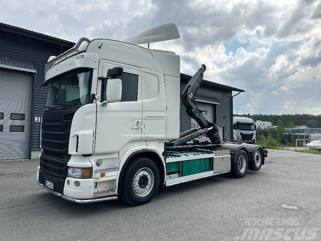 Scania R 620 6x2*4 Vrachtwagen met containersysteem