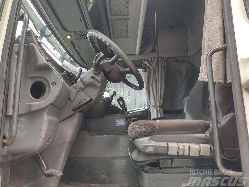 Scania R114 6x2 umpikori, työkoneeksi rekisteröity Bakwagens met gesloten opbouw