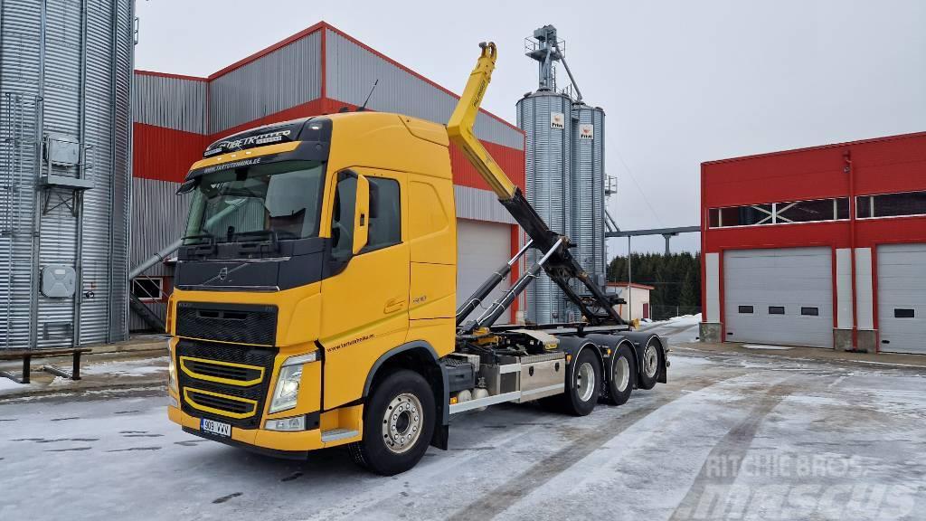 Volvo FH 500 Vrachtwagen met containersysteem
