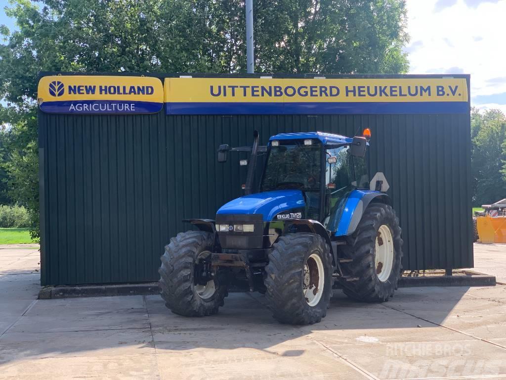 New Holland TM 125 Tractoren