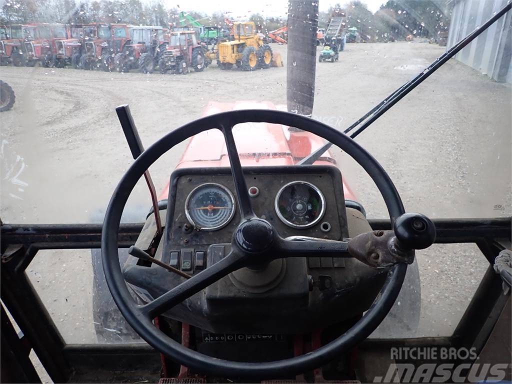 Case IH 1055 Tractoren