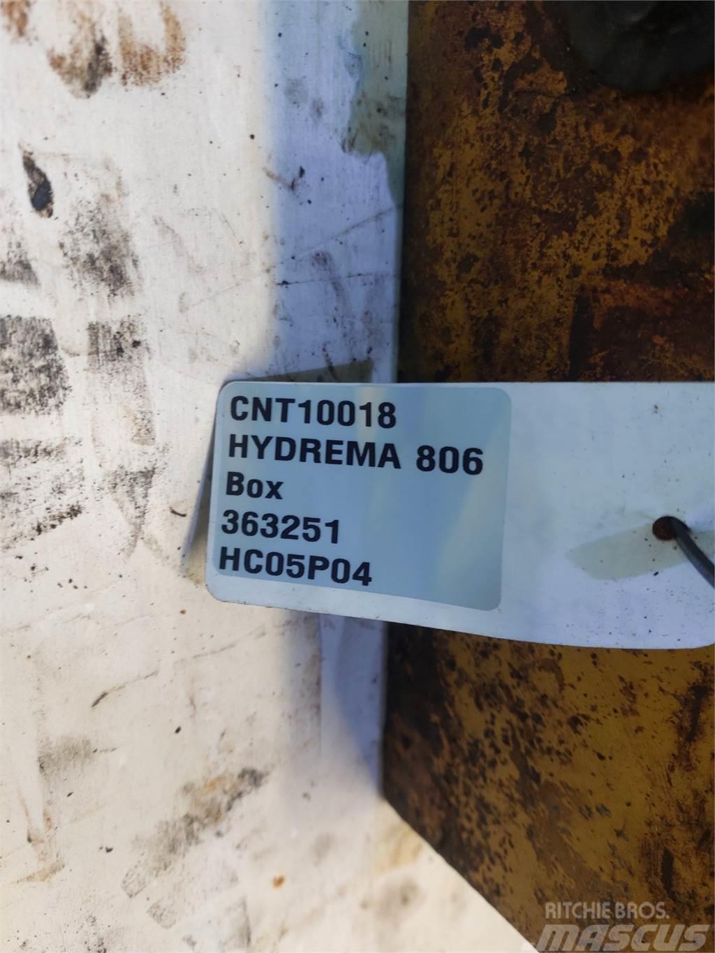 Hydrema 806 Puinbakken