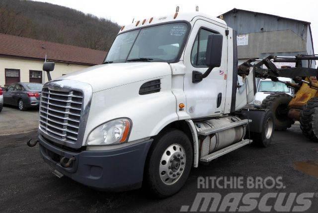 Freightliner Cascadia 113 Chassis met cabine