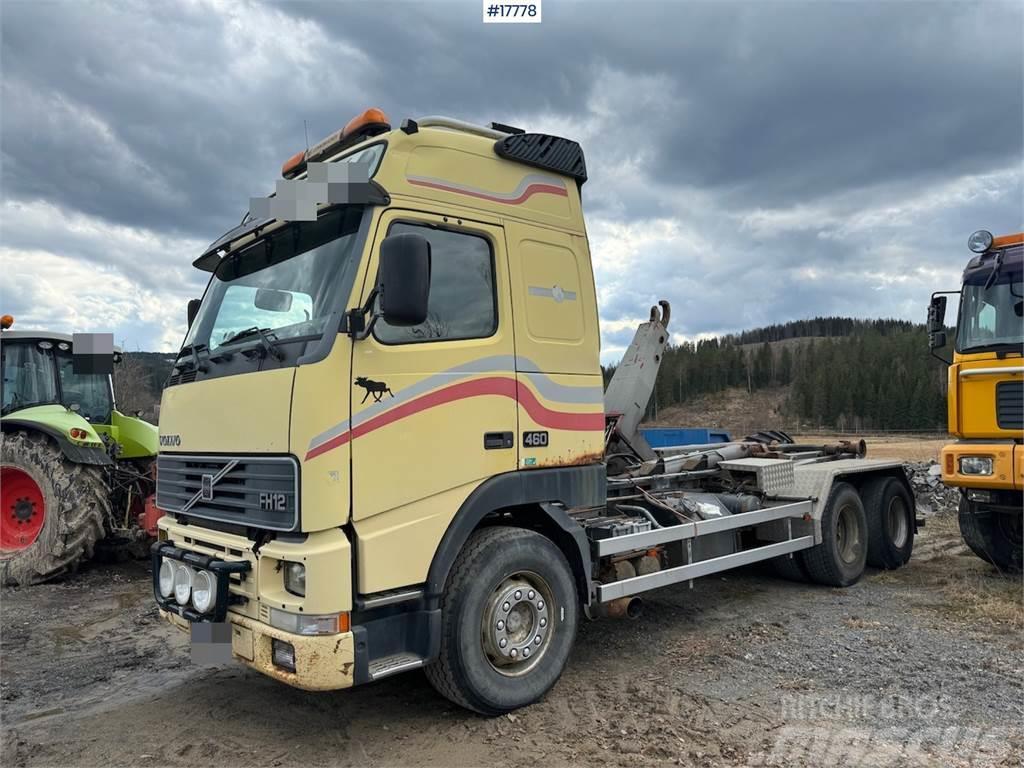 Volvo FH12 hook truck w/ 20T Hyvalift hook. Rep. Object. Vrachtwagen met containersysteem