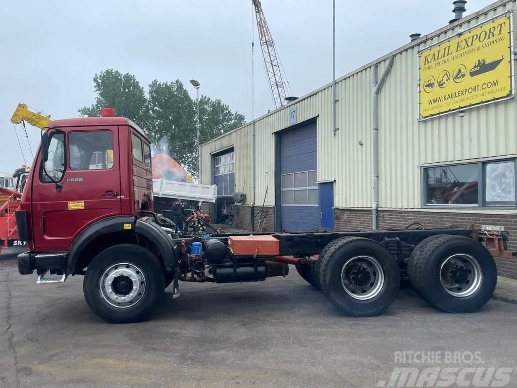 Mercedes-Benz SK 2628 Heavy Duty Chassis 6x4 V8 ZF Big Axle Good Chassis met cabine