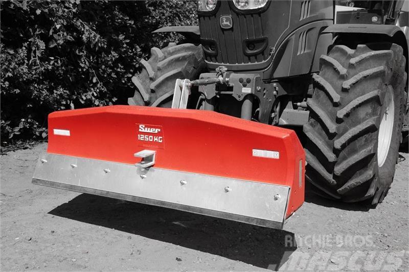  Suer 1250 kg med skrabe funktion GRATIS LEVERING Overige accessoires voor tractoren